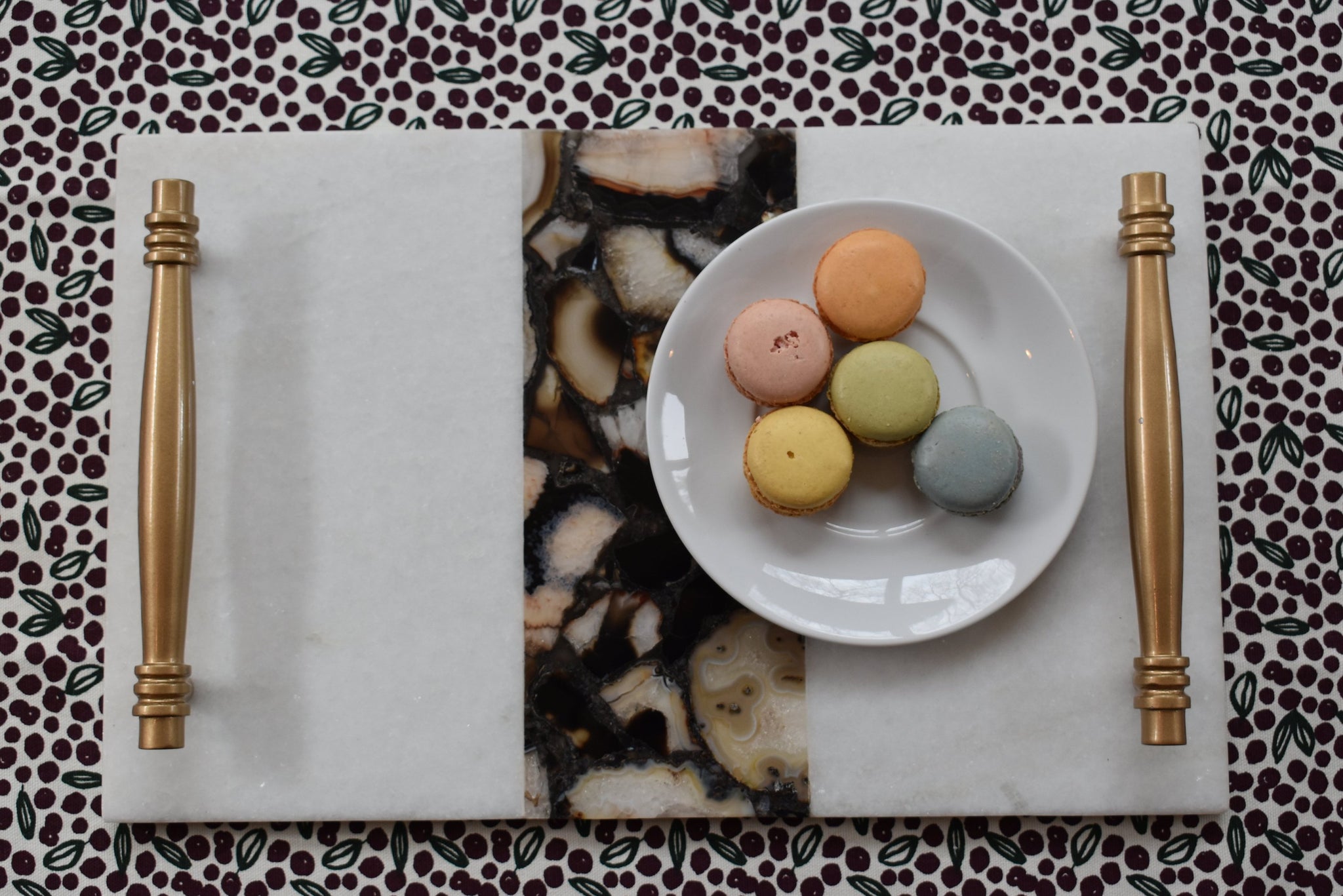 Elegant Marble Serving Tray | Gold Handle & Agate Inlay - Hospitality World