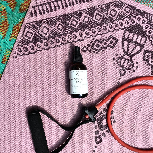 Lemongrass Zest Organic Essential Oil Disinfectant Spray – Hospitality World